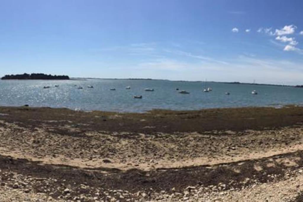 Meuble Sur L'ile De Tascon A 300 M De La Hébergement de vacances