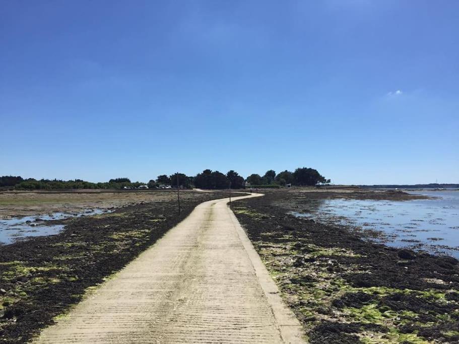 Vakantiehuis Meuble Sur L'ile De Tascon A 300 M De La *